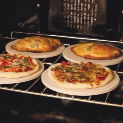Vậy thời gian và nhiệt độ nướng bánh pizza bao nhiêu phút chín không bị cháy?